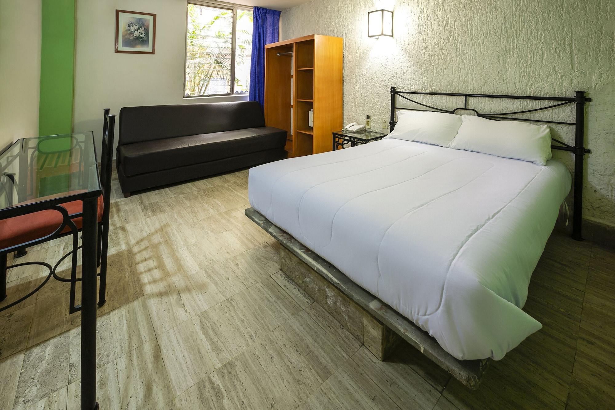 Hotel Arboledas Expo Гвадалахара Экстерьер фото